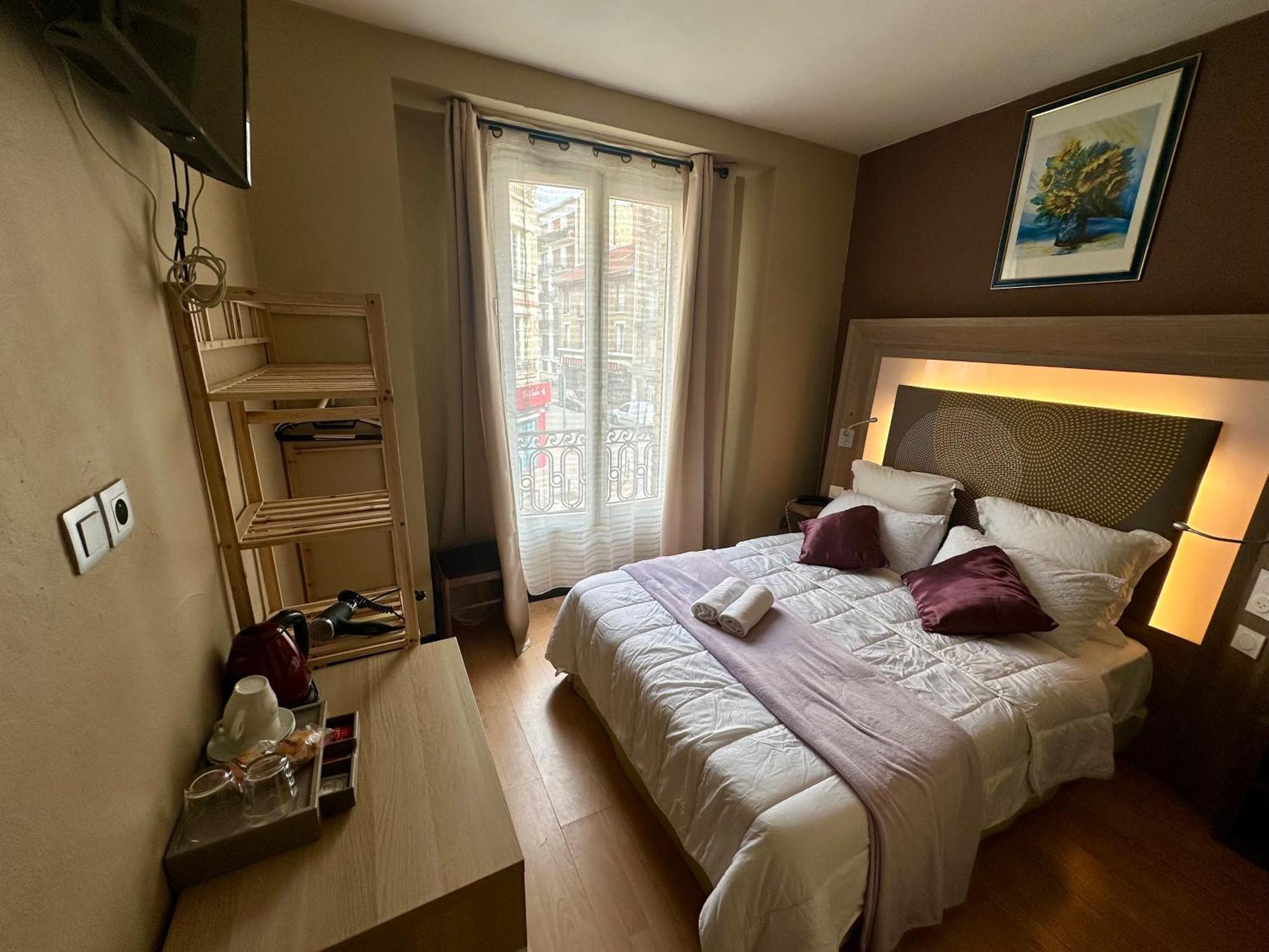 Hotel Victor Hugo Clamart ภายนอก รูปภาพ